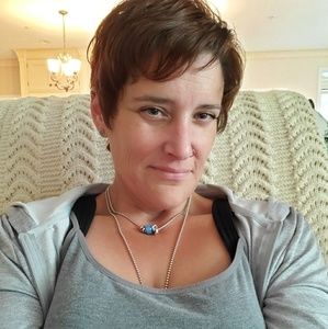 Meet your Posher, Jen